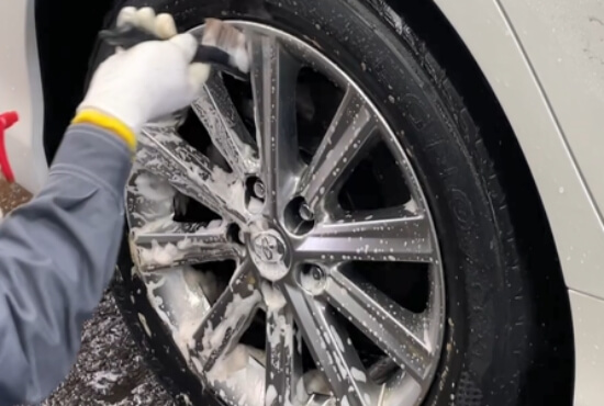 タイヤ洗浄 イメージ